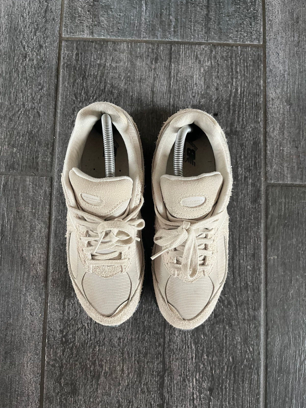 New balance 2002r tapue Black