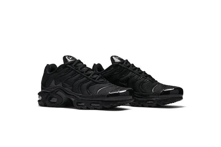 Nike Air Max Plus Triple Black