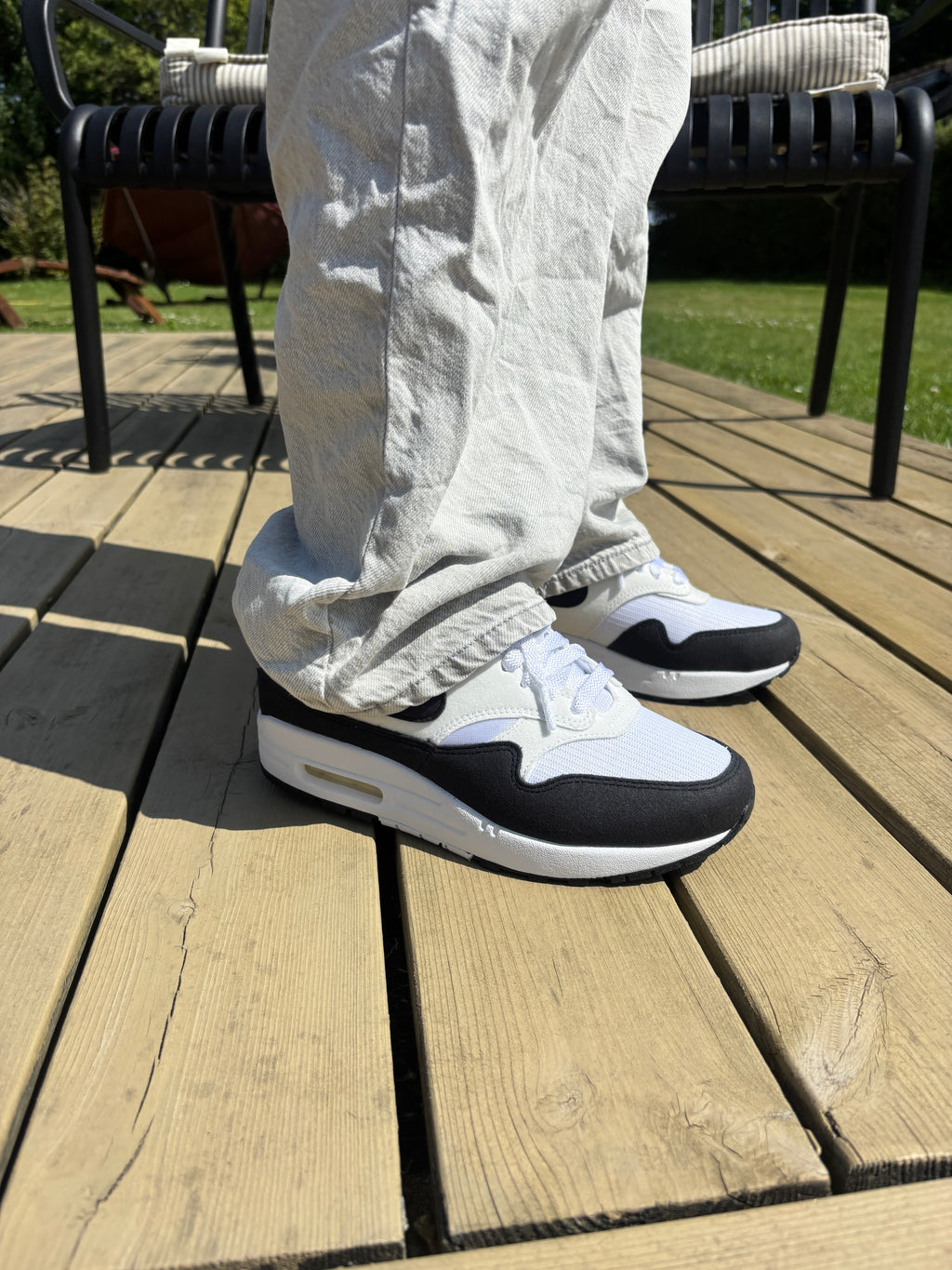 Nike Air Max 1 White Black Neutral Grey