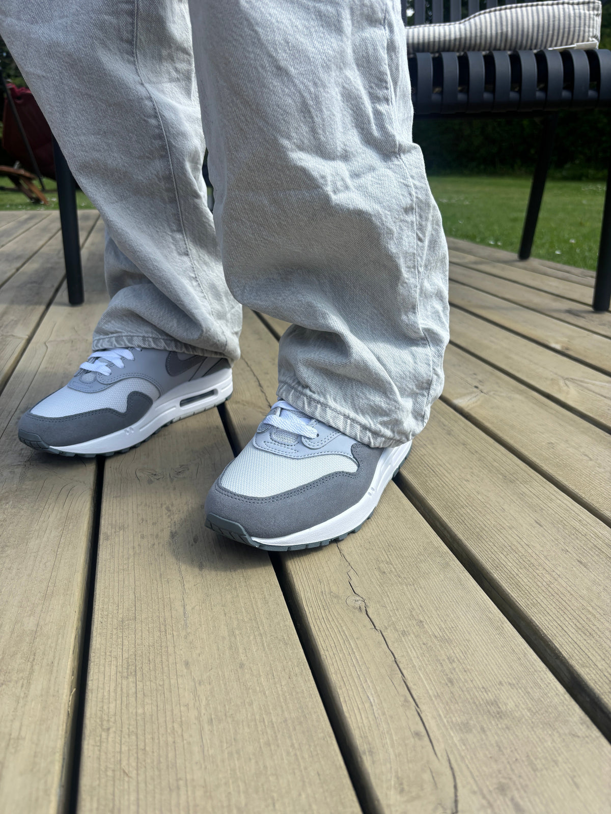 Nike Air Max 1 '87 Photon Dust Wolf Grey