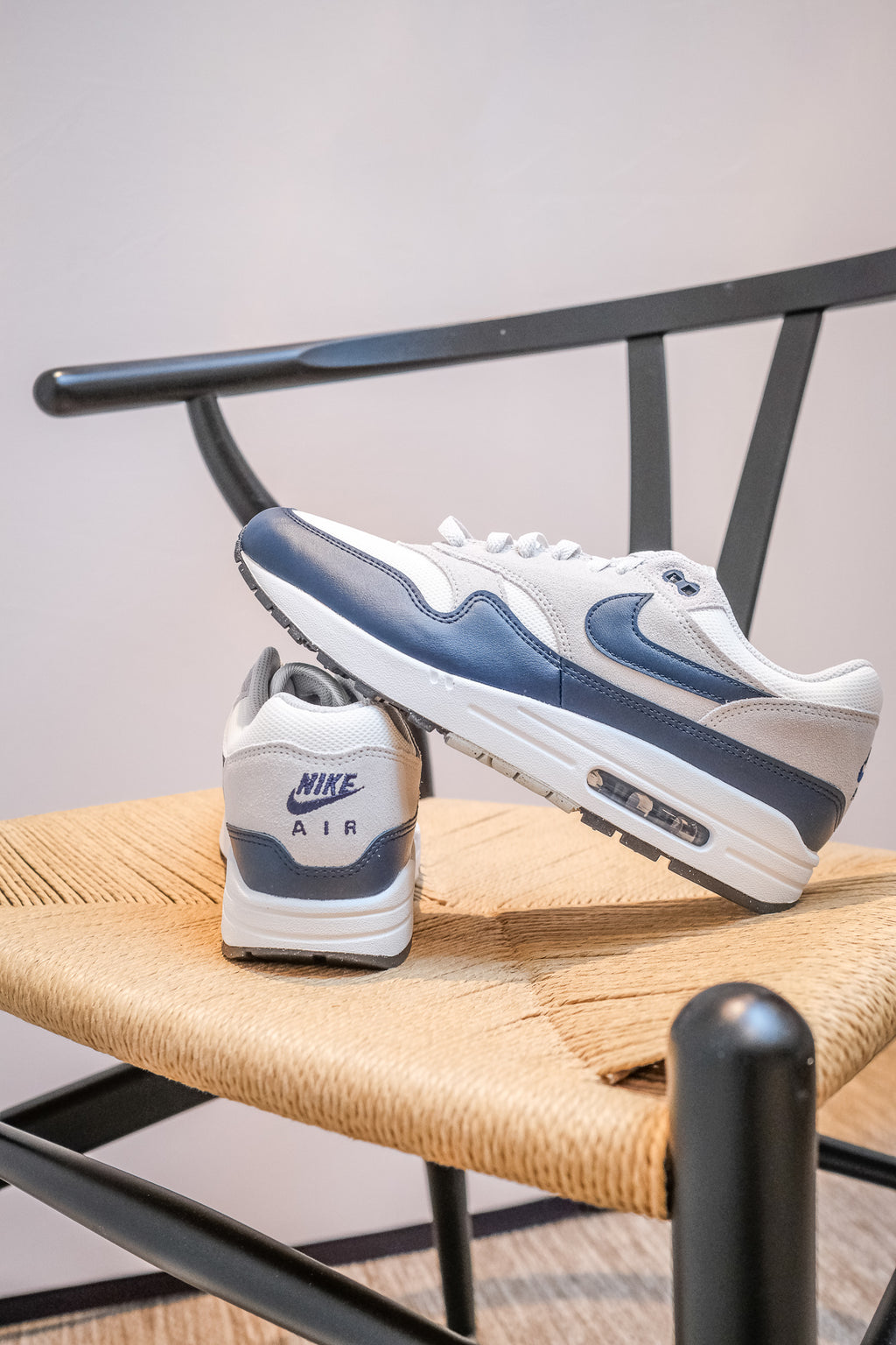 Nike Air Max 1 Essential Summit White Armory Navy