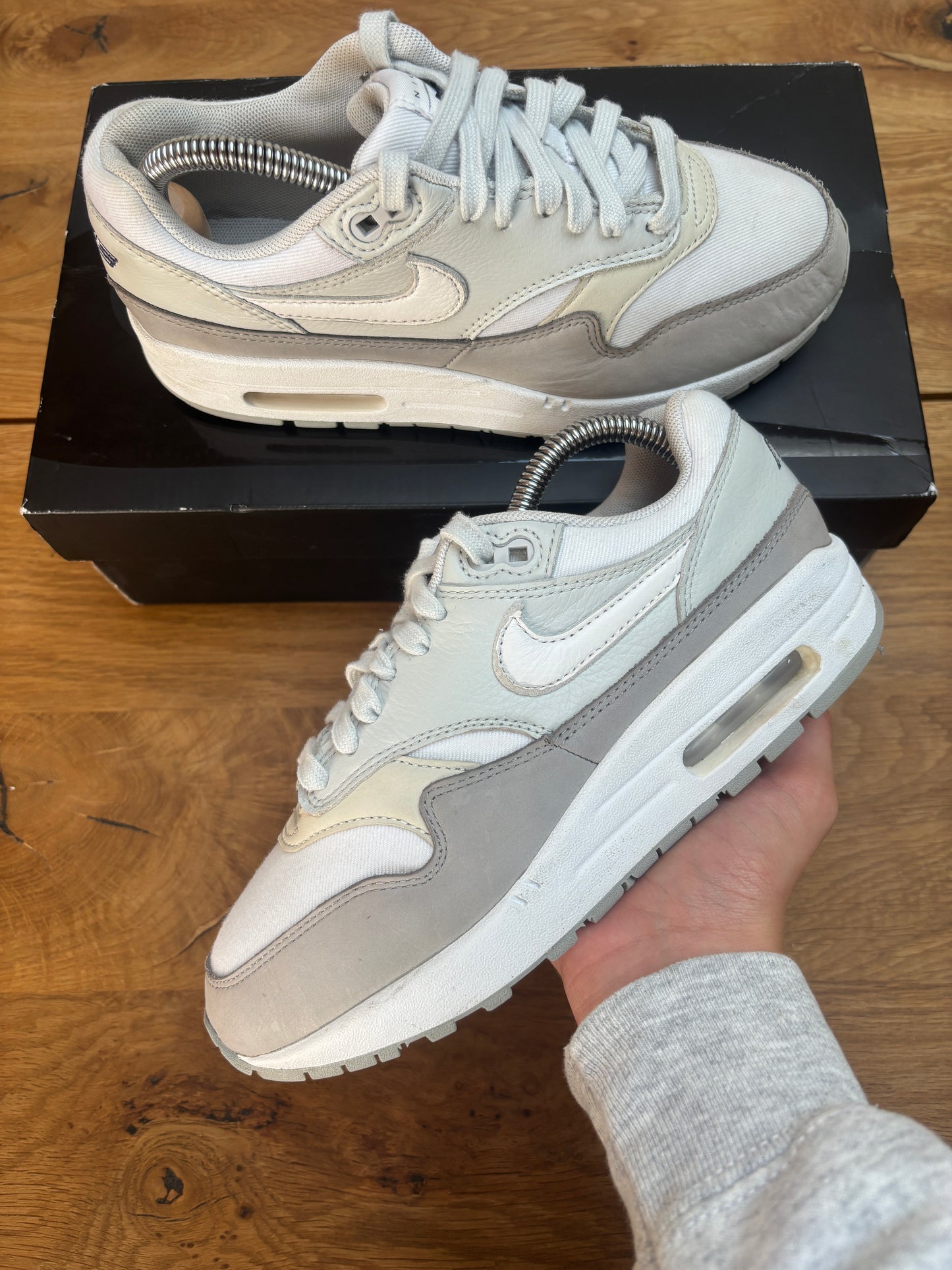 Nike Air Max 1 '87 LX Light Smoke Grey (Preloved)